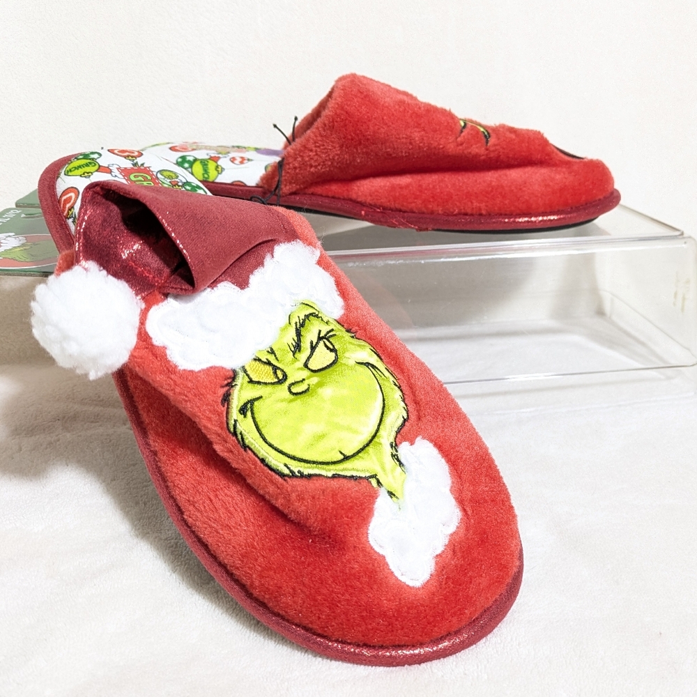 NWOT Women's Grinch Santa Red Christmas‎ Slippers Dr Seuss Slip On XL (Sz 11-12)